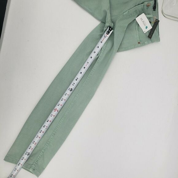 Level 99  Mid rise Lily Crop Rollup Jean Mint New - Picture 6 of 11